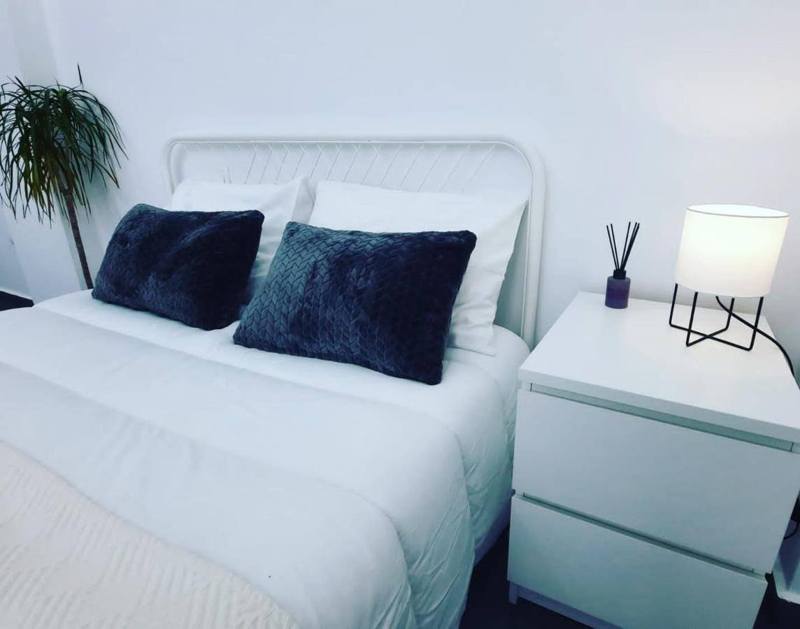 Glyfada Vacation Apt Apartman Athén Kültér fotó