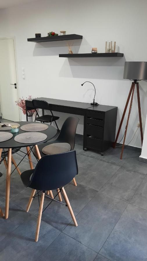 Glyfada Vacation Apt Apartman Athén Kültér fotó